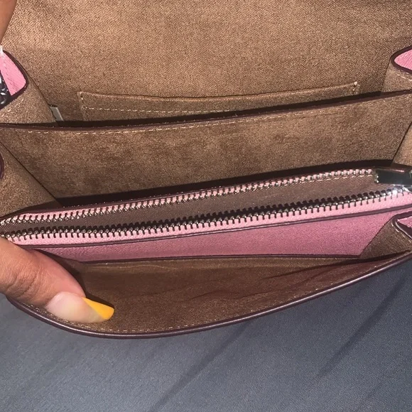 Beautiful Brand New Never Used Pink Coach Bag With Tags - Picture 5 of 8